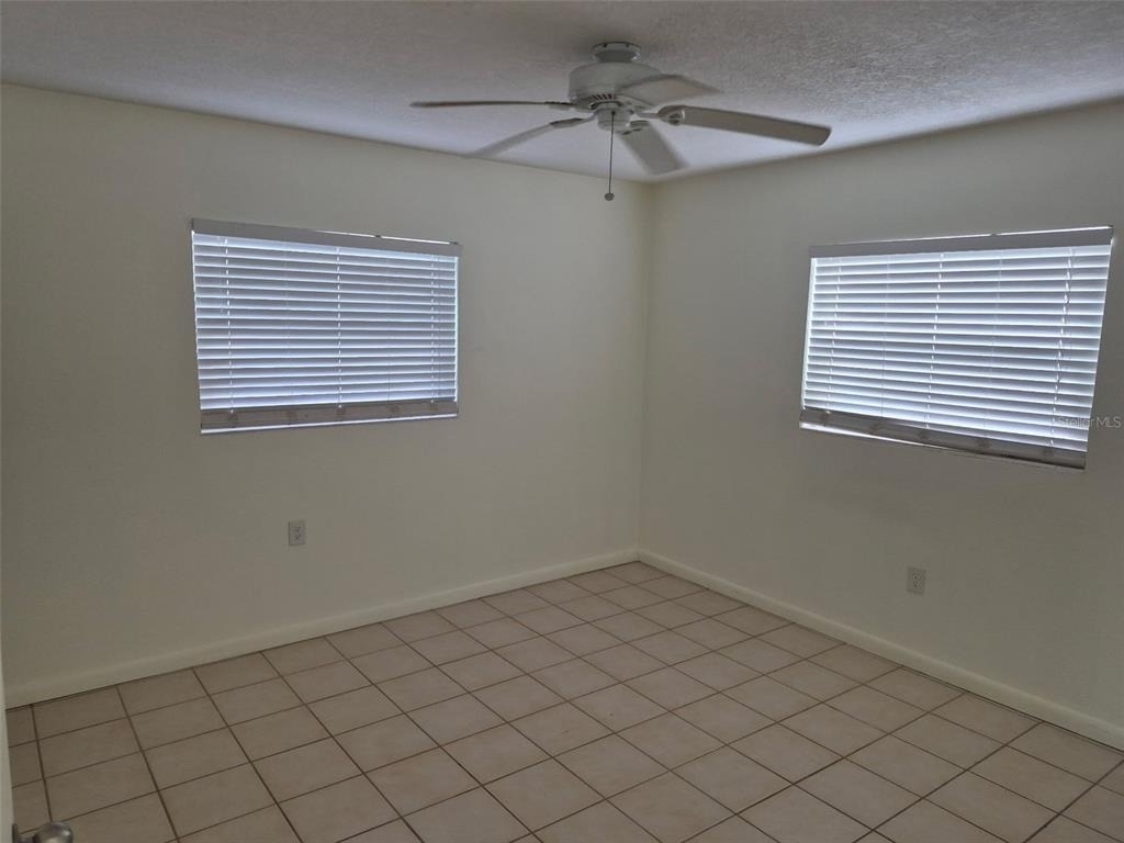 13934 Sommers Avenue - Photo 7