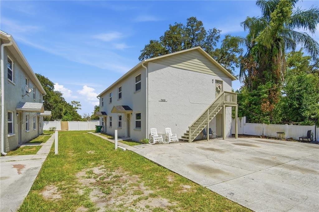 7309 N Hutton Place - Photo 1