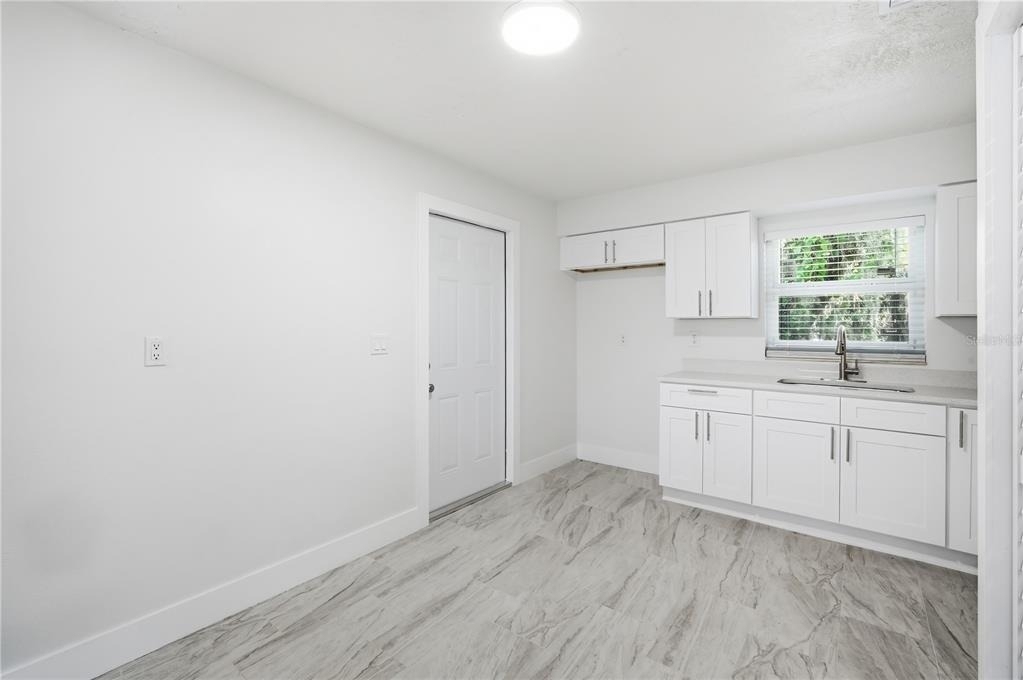 7309 N Hutton Place - Photo 9