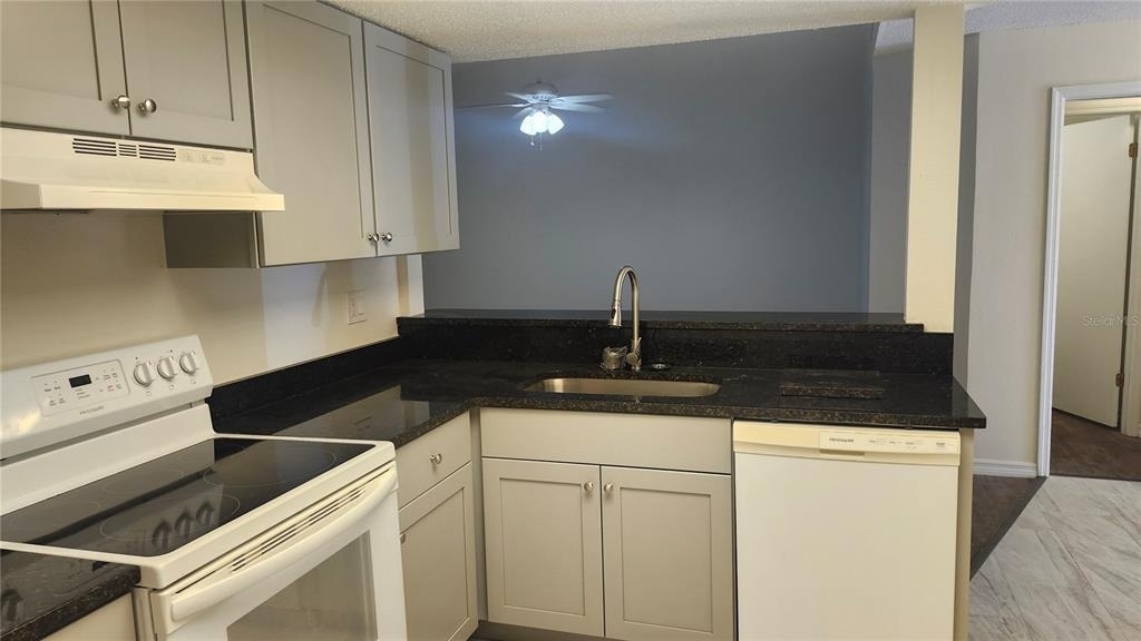 7413 Mead Drive - Photo 7