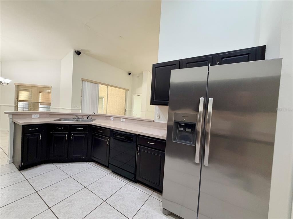 9427 Hunters Pond Drive - Photo 4