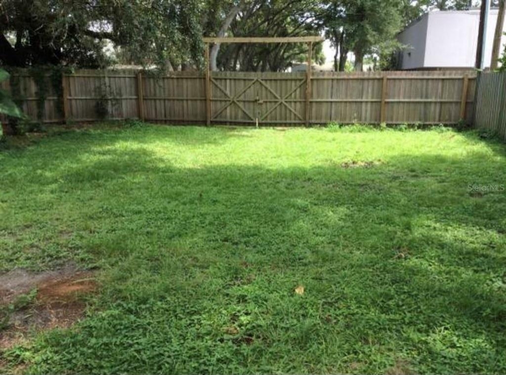 5744 2nd Avenue N - Photo 9