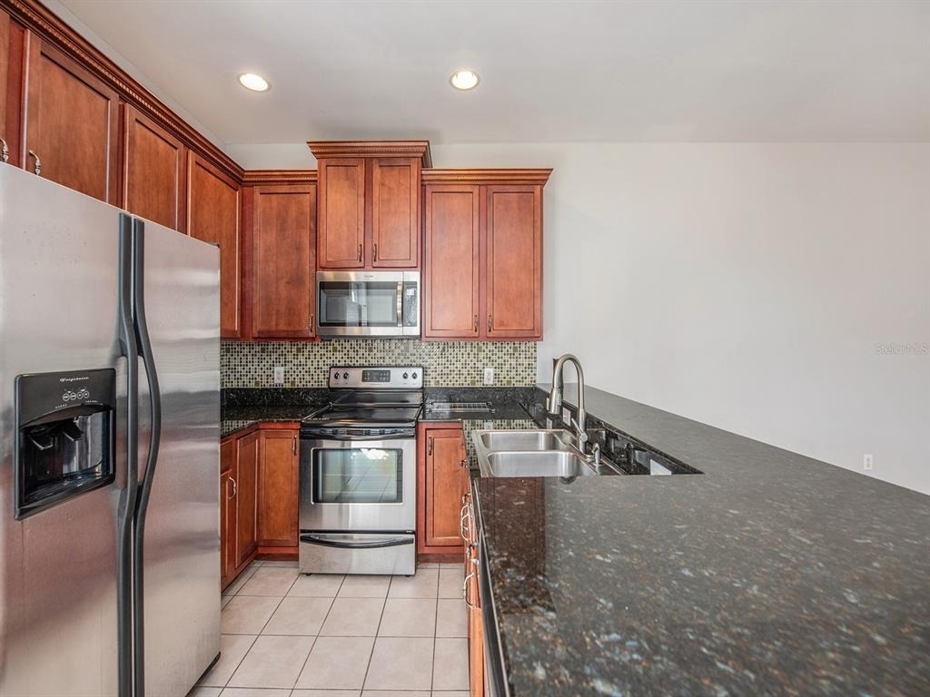 6810 Kissimmee Street S - Photo 16