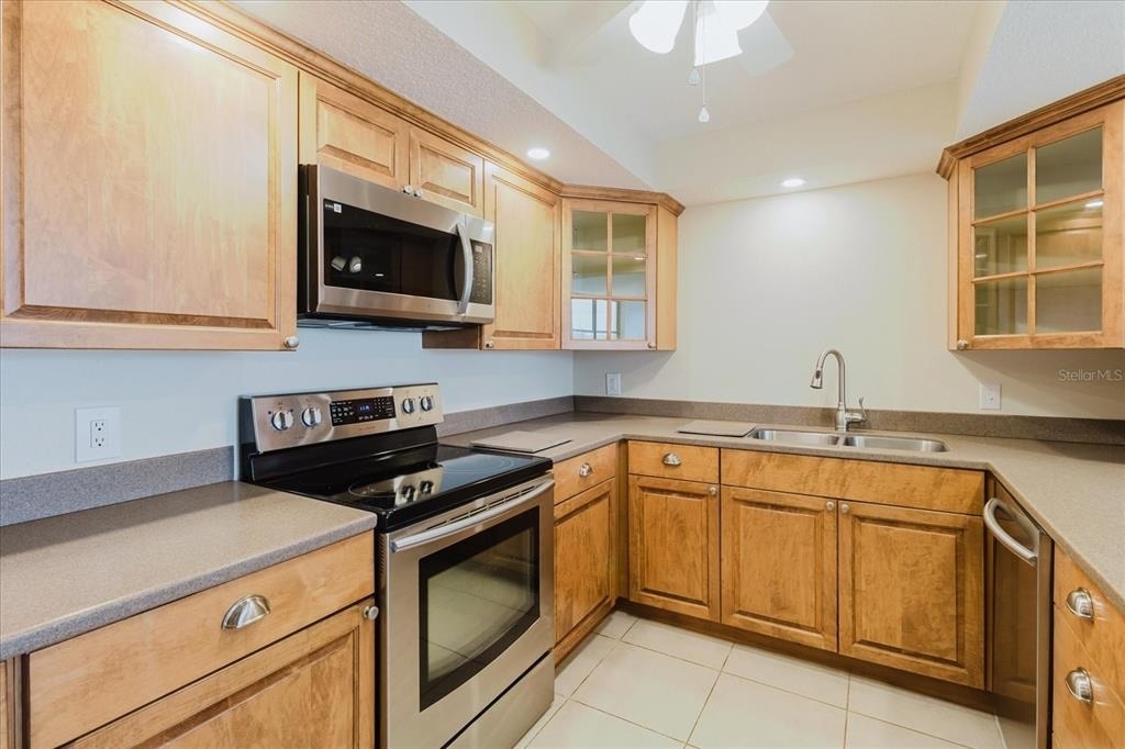 100 Oakmont Lane - Photo 6