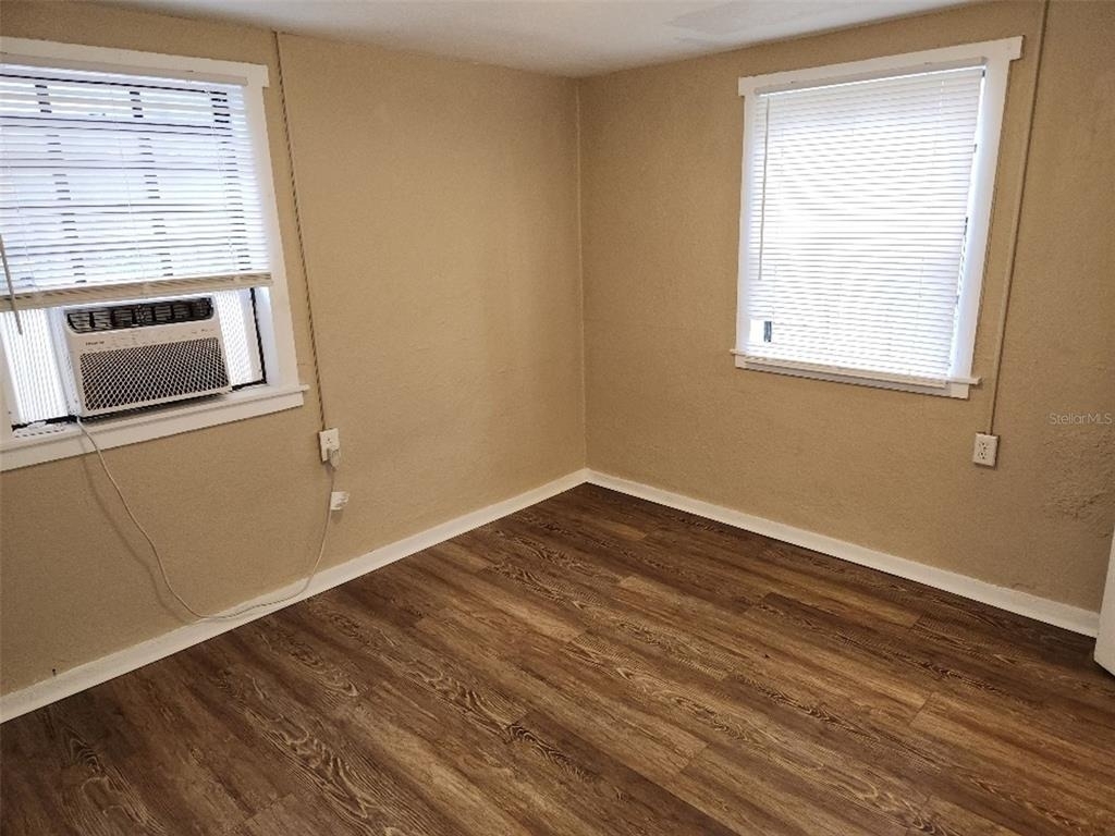 2135 8th Avenue N - Photo 8
