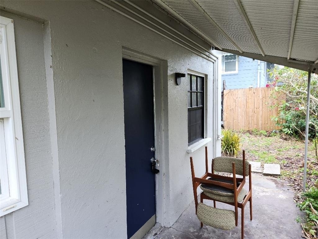 2135 8th Avenue N - Photo 0