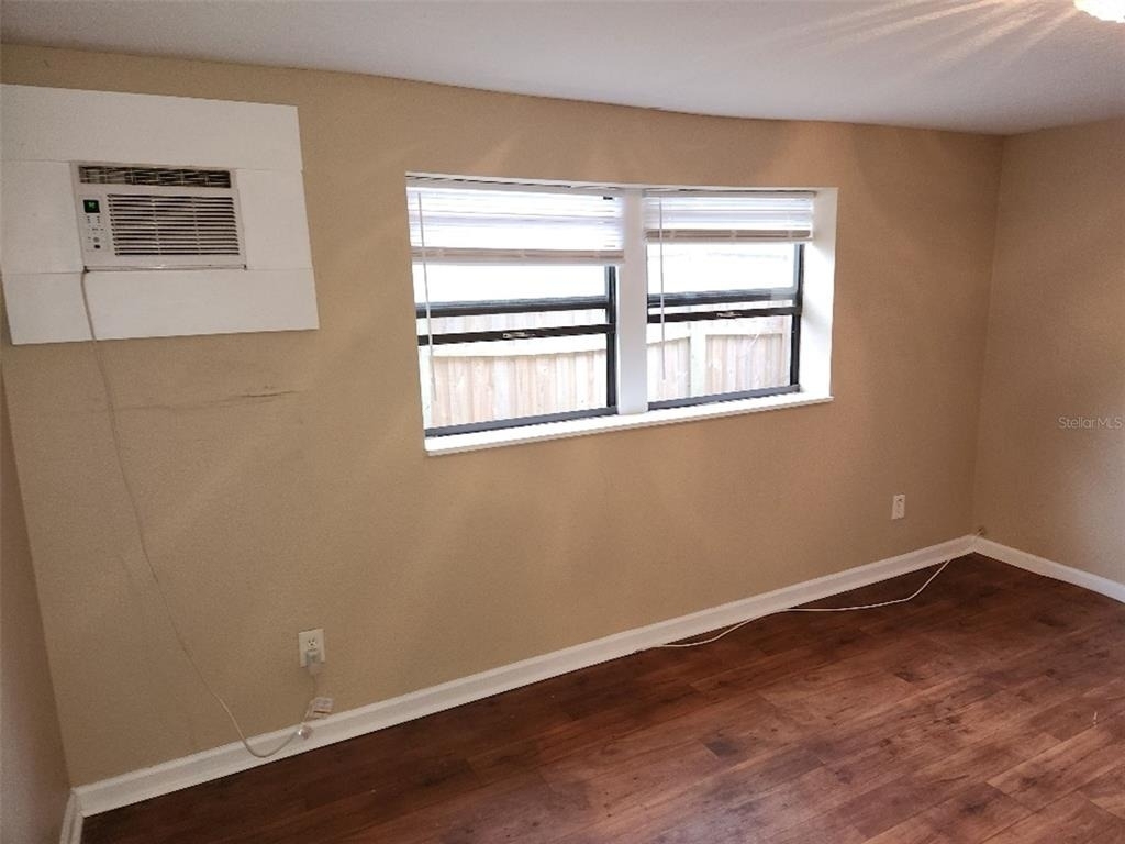 2135 8th Avenue N - Photo 3