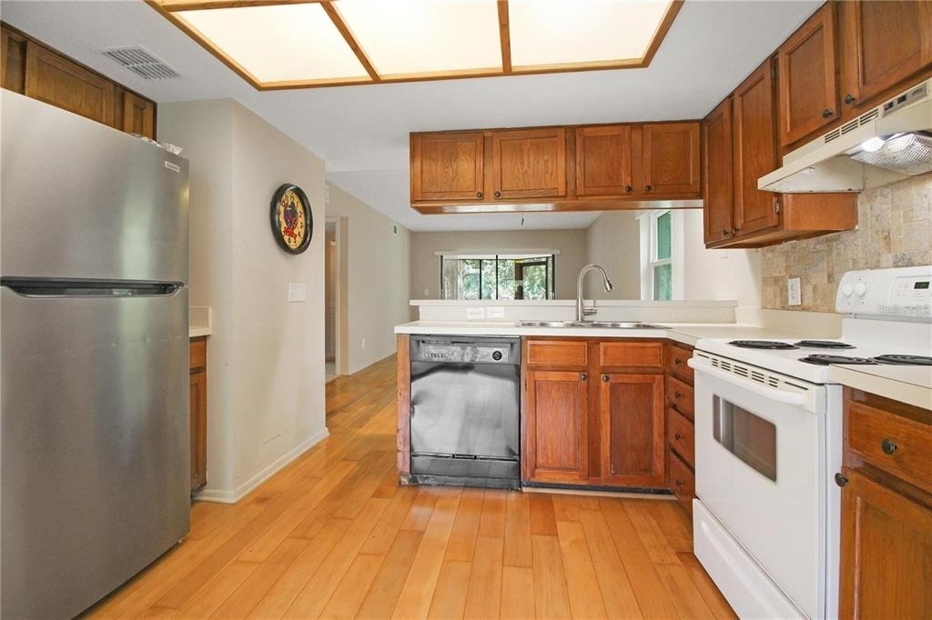 135 Woodlake Wynde - Photo 6