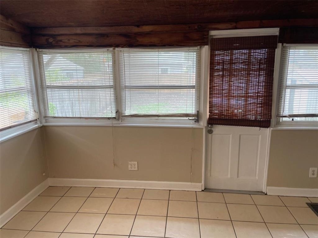 2624 14th Avenue N - Photo 8