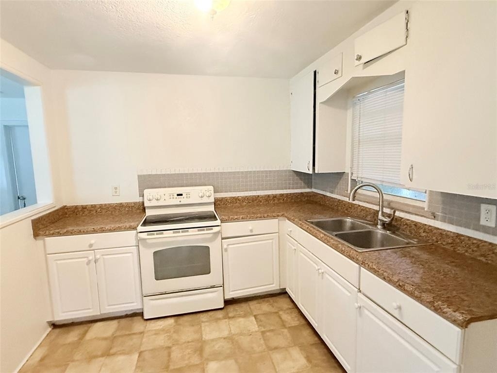 5013 20th Street N - Photo 5