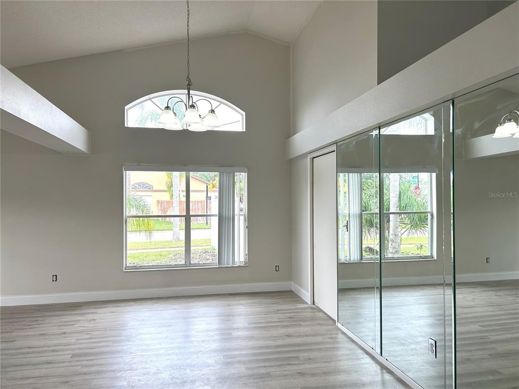 11417 Glenmont Drive - Photo 5