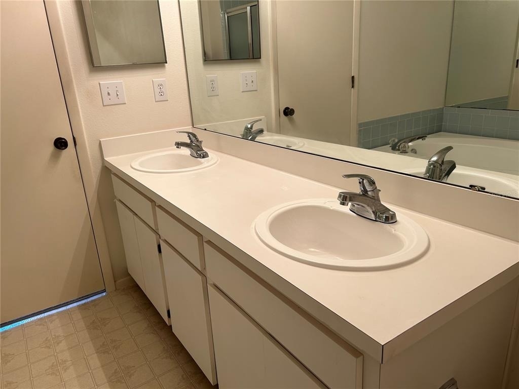 11417 Glenmont Drive - Photo 14