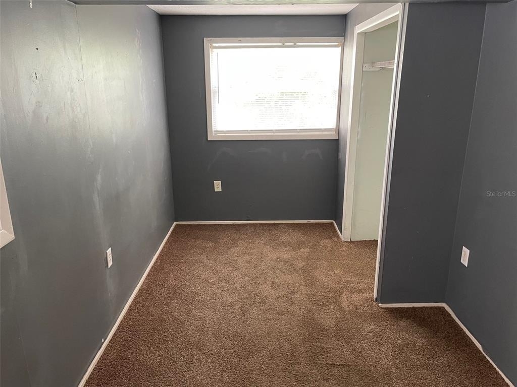 1661 27th Avenue N - Photo 5