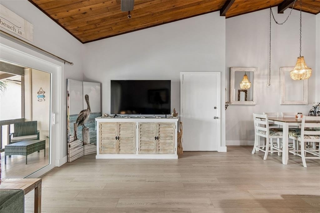 505 Plaza Seville Court - Photo 14