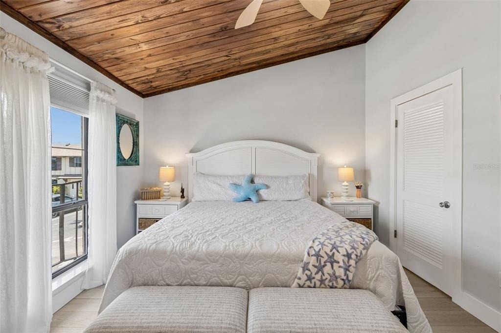 505 Plaza Seville Court - Photo 18