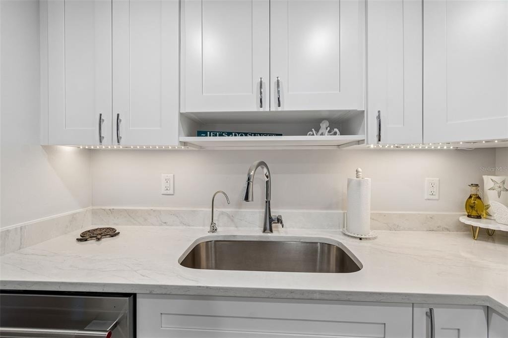 505 Plaza Seville Court - Photo 8