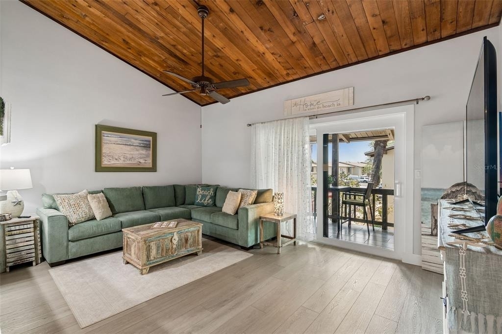 505 Plaza Seville Court - Photo 11