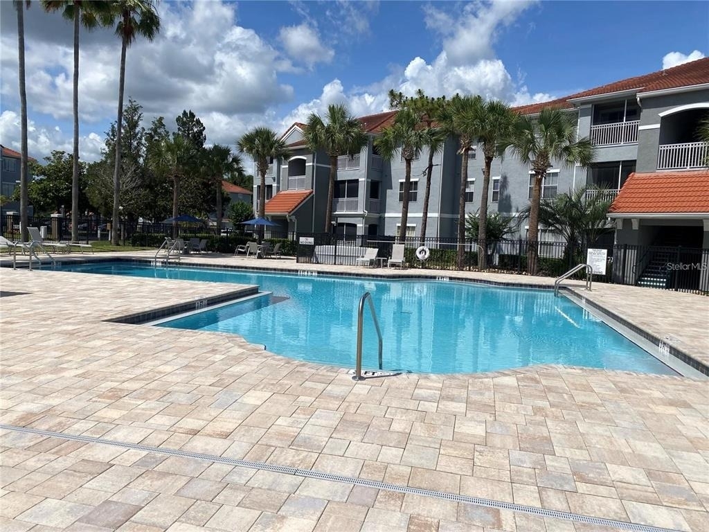 18001 Richmond Place Drive - Photo 41