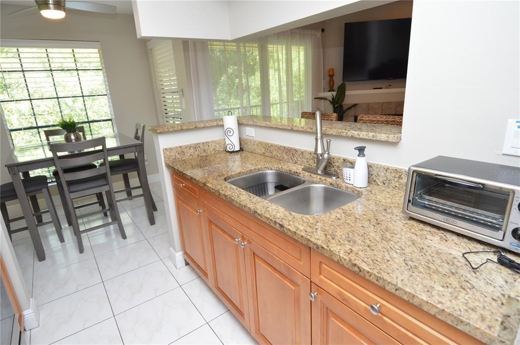 8752 Mallard Reserve Drive - Photo 9