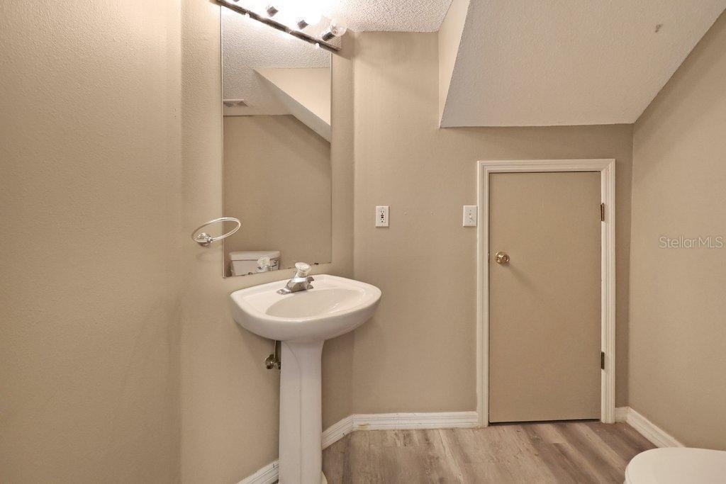 7127 Waterside Drive - Photo 21