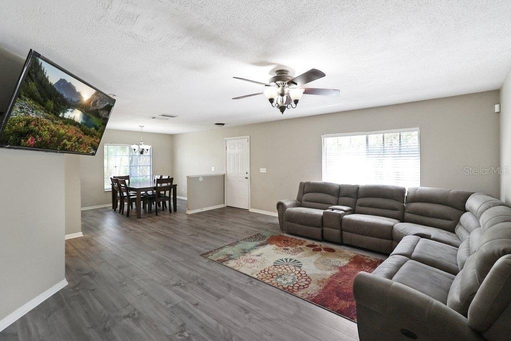 7127 Waterside Drive - Photo 10