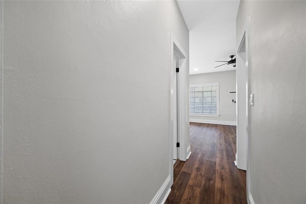 1700 Park Street N - Photo 17