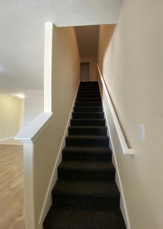 12013 Greengate Drive - Photo 8