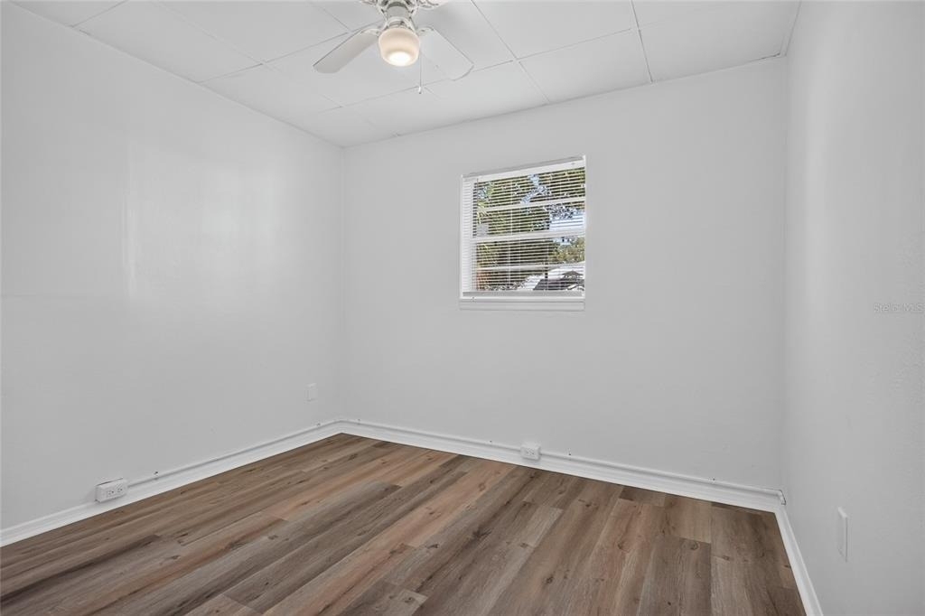 7508 N Thatcher Avenue - Photo 25