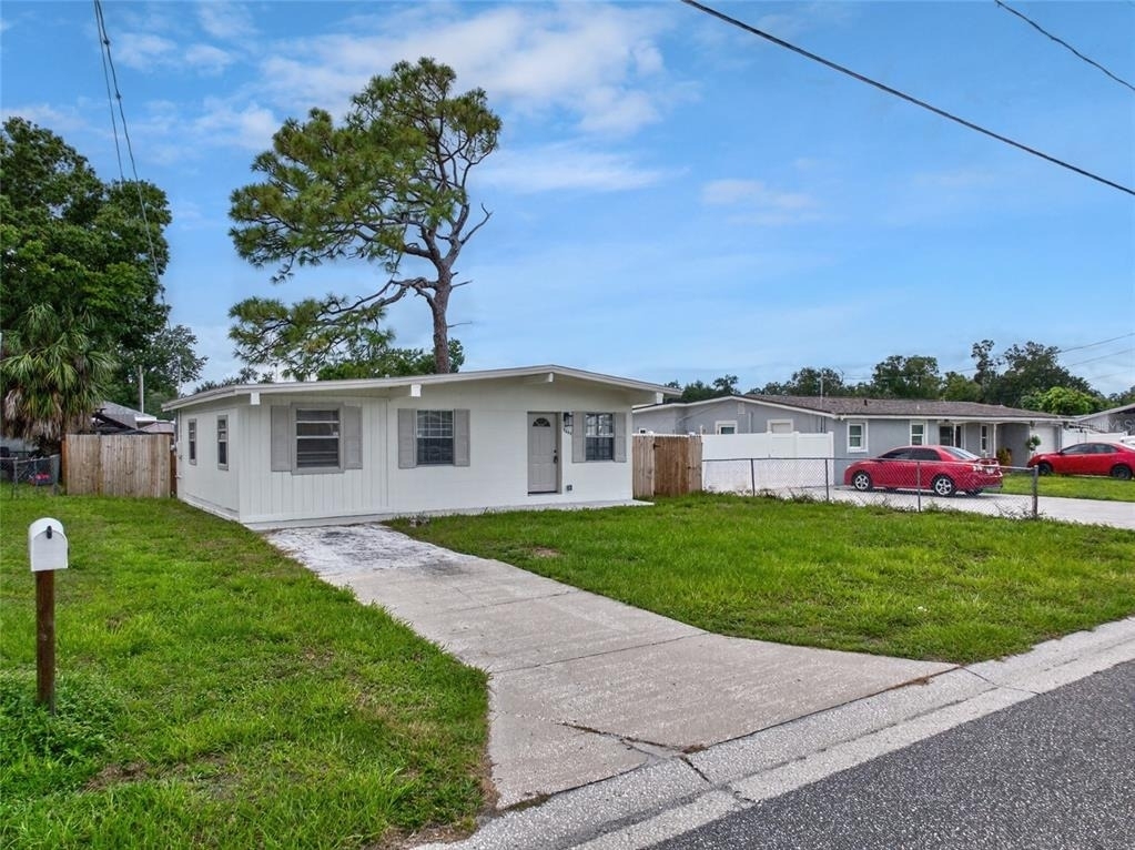 7508 N Thatcher Avenue - Photo 27