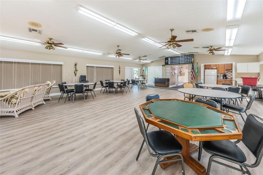 2575 Pine Ridge Way S - Photo 21