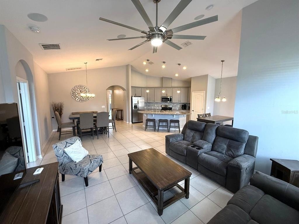 1165 Hilltop Place - Photo 7