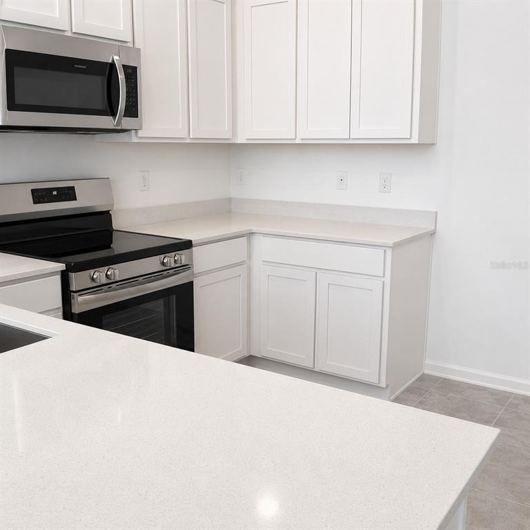 2528 Skyline Loop - Photo 2