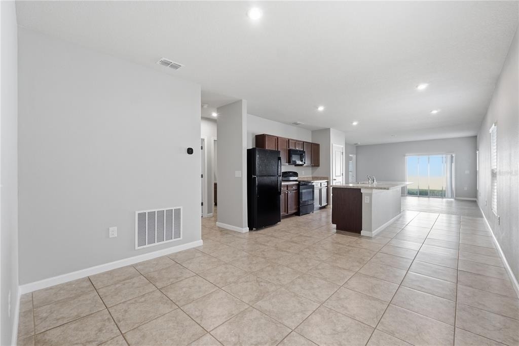 1530 Finnigan Circle - Photo 3