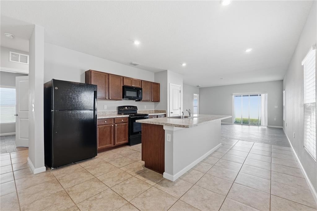 1530 Finnigan Circle - Photo 4