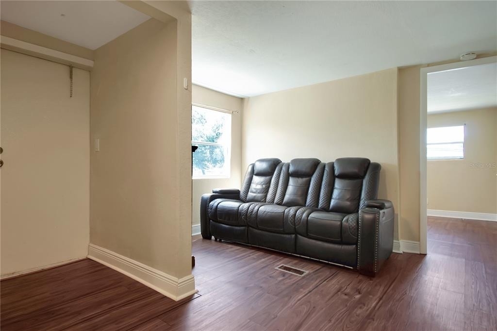 26 Forest Drive - Photo 8
