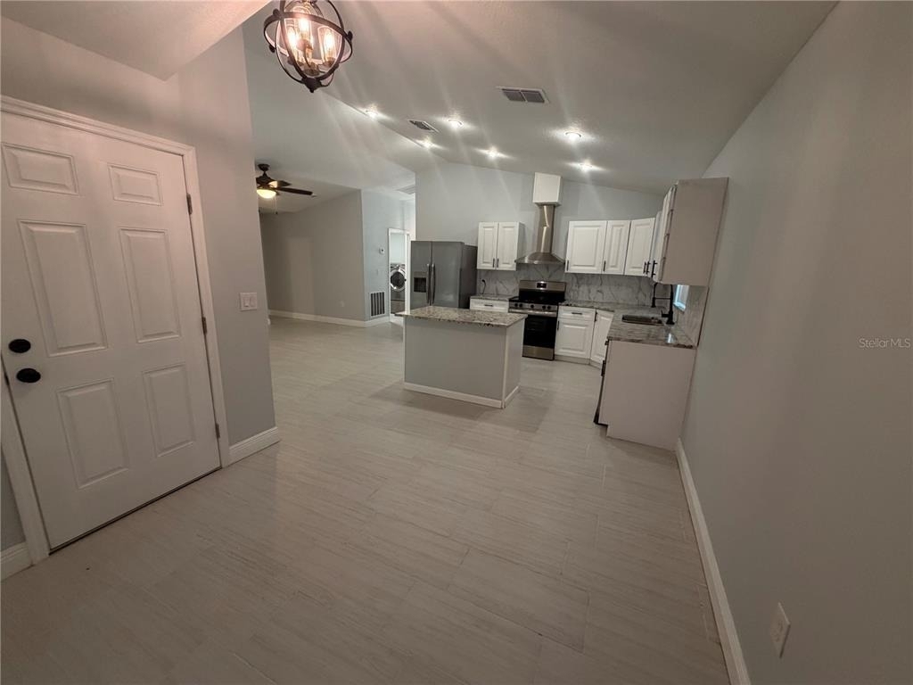 319 Avenue A Ne - Photo 4