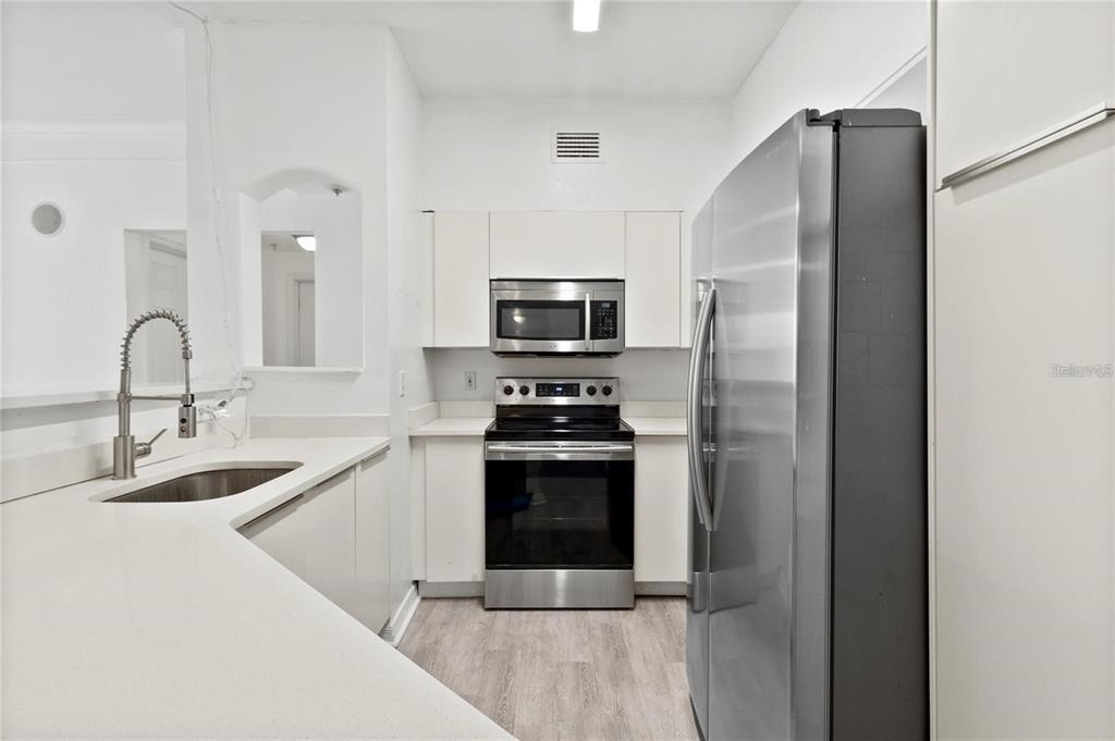 3428 Soho Street - Photo 5