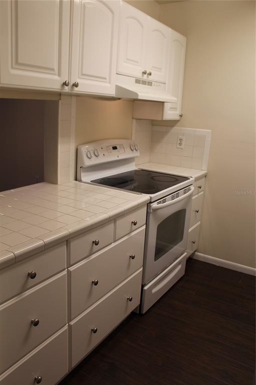 3294 S Semoran Boulevard - Photo 5