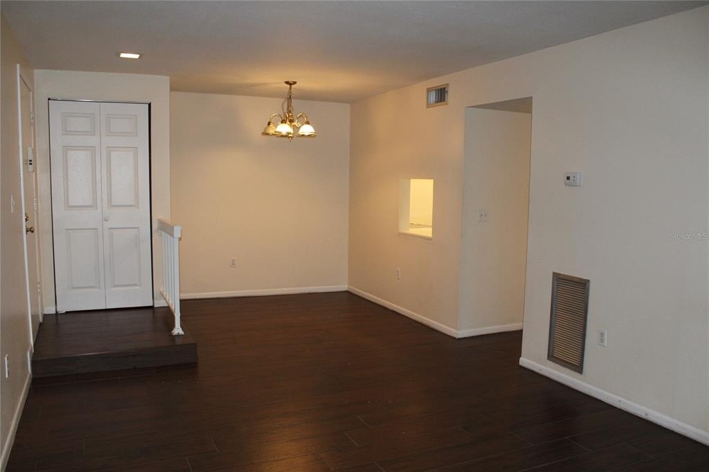 3294 S Semoran Boulevard - Photo 3