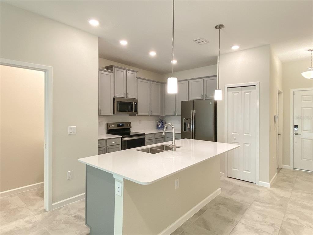 10010 Red Eagle Drive - Photo 3