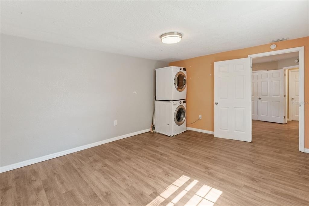 5000 Huppel Avenue - Photo 11