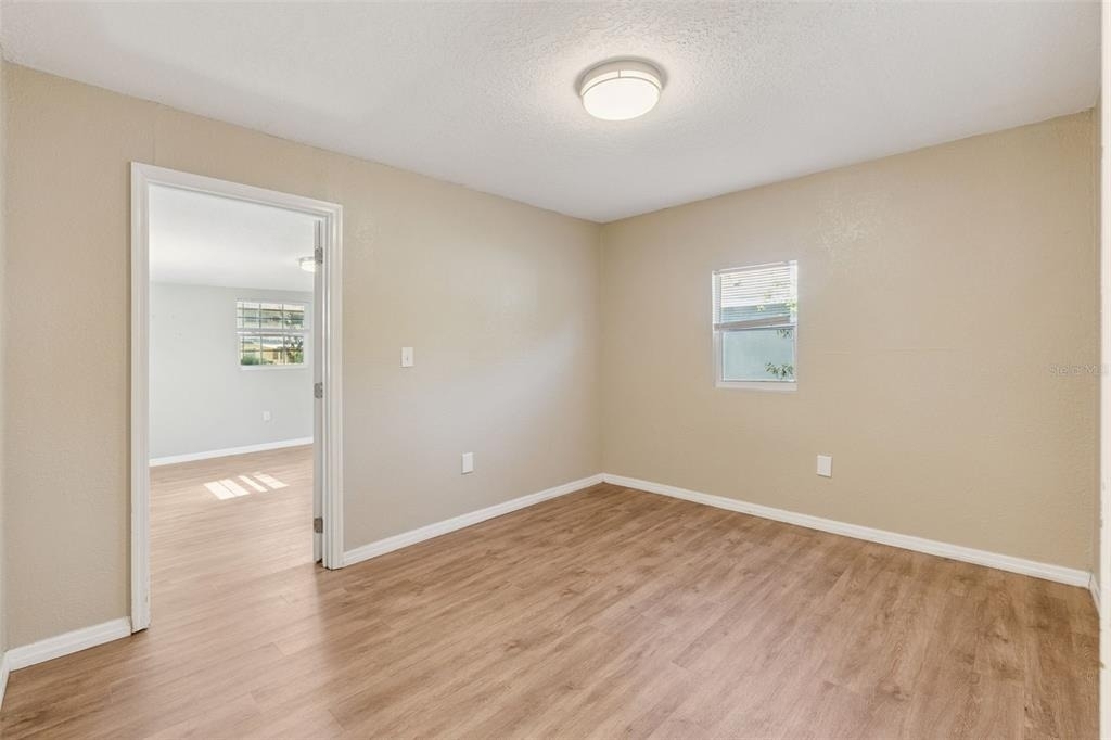 5000 Huppel Avenue - Photo 13