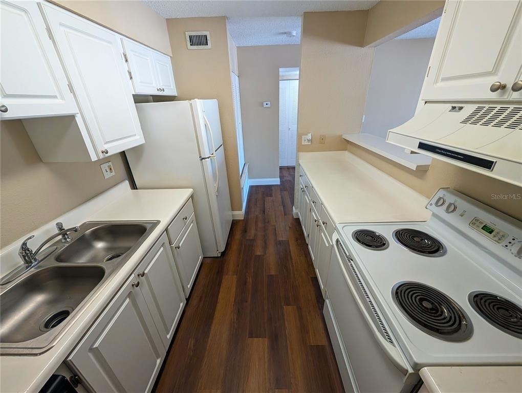 13401 Arbor Pointe Circle - Photo 8