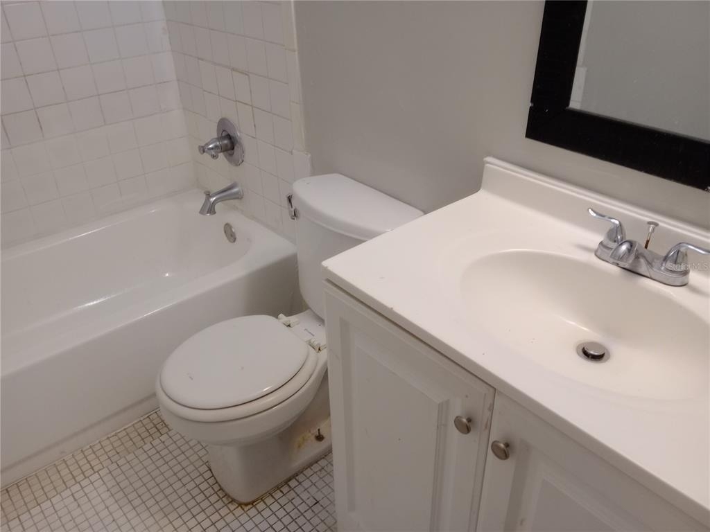 1225 Kennedy Road - Photo 3