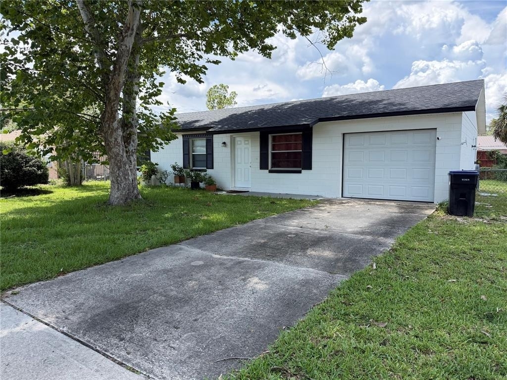 14109 Newcomb Avenue - Photo 1
