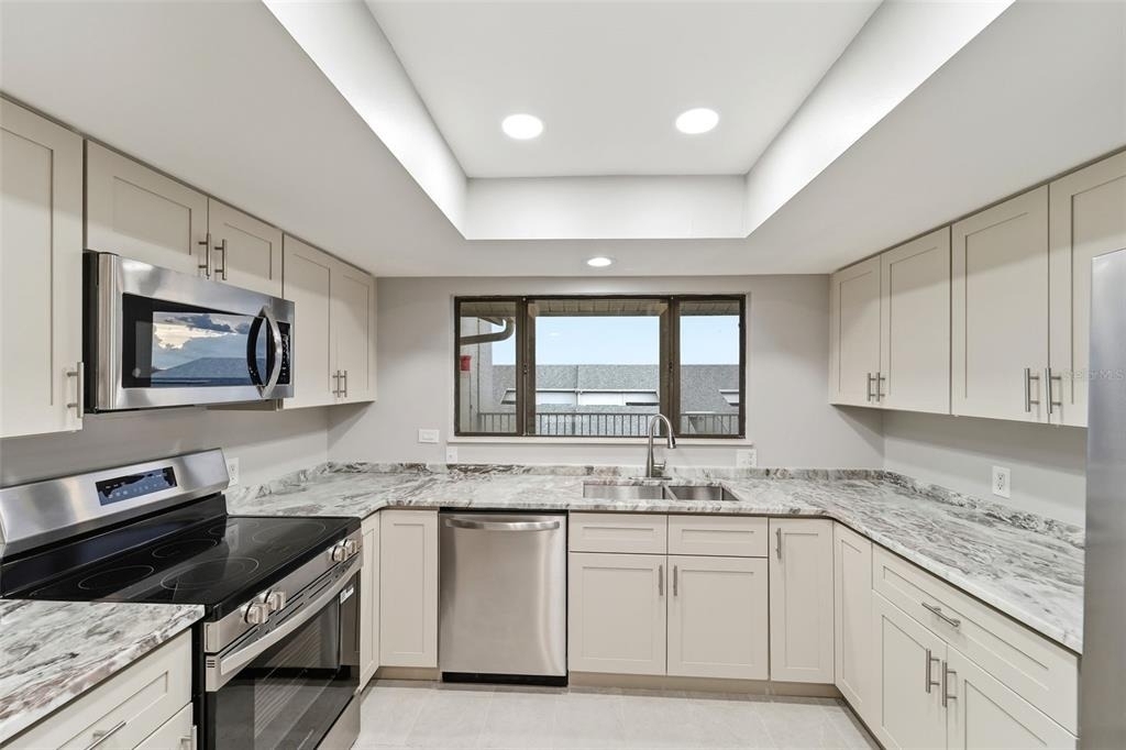 845 Ladyfish Avenue - Photo 14