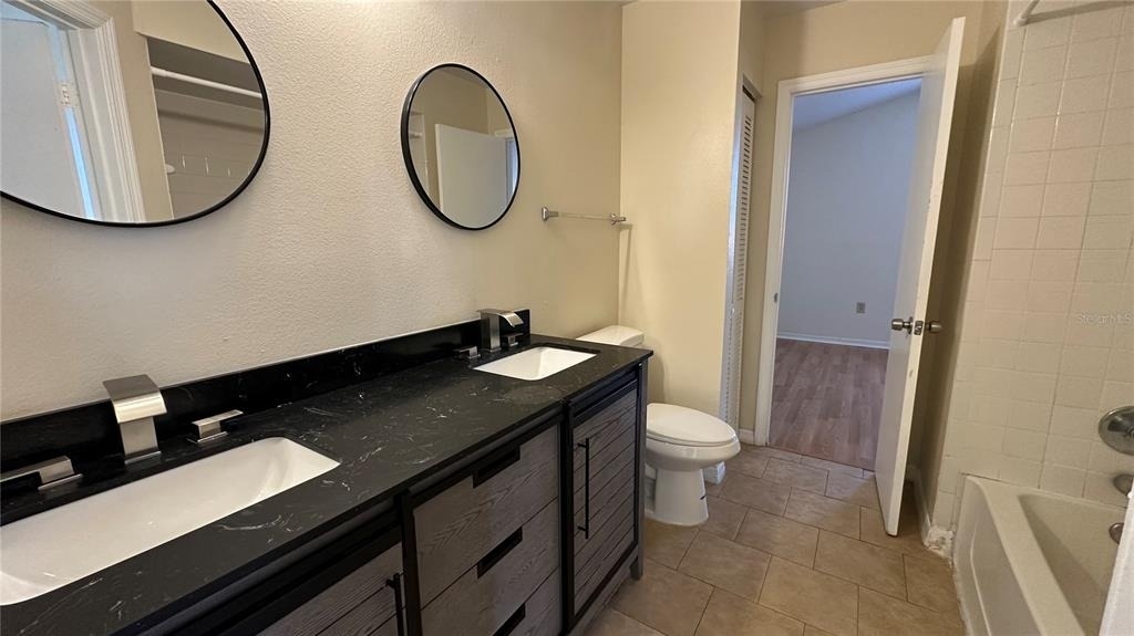 405 Fountainhead Circle - Photo 13