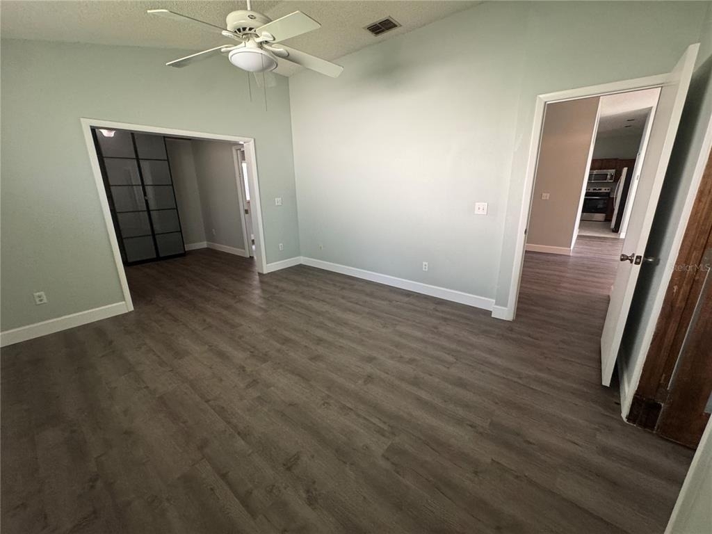 10941 Mill Pond Way - Photo 18