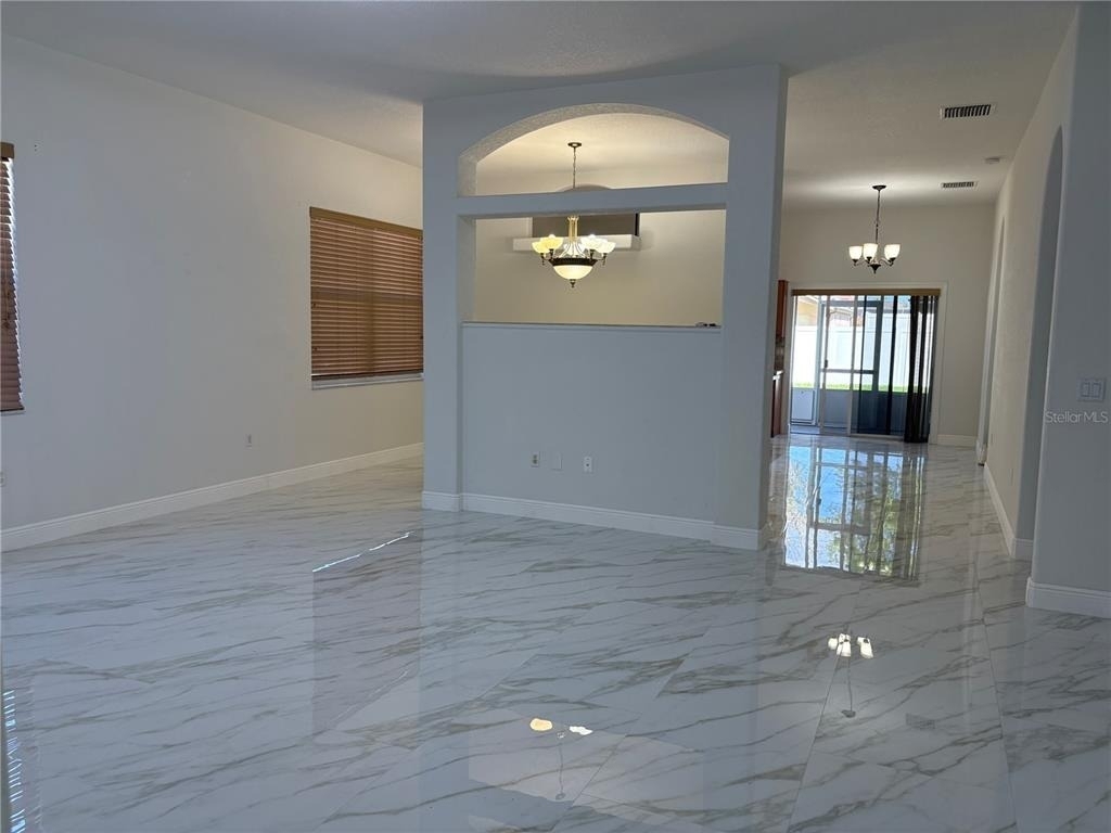 1150 Creekview - Photo 5