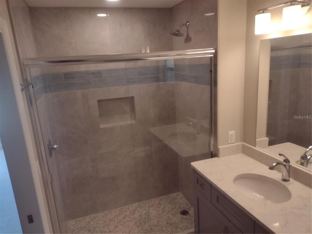 830 E 18th Avenue - Photo 4